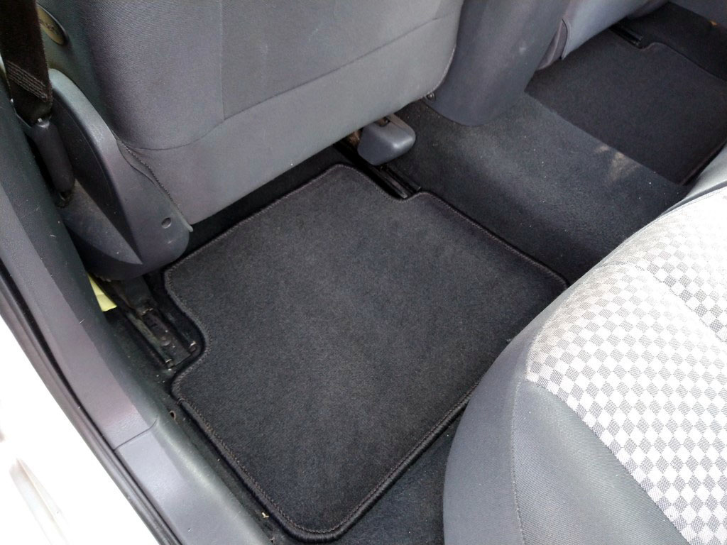 Tapetes Auto - Renault Megane 2