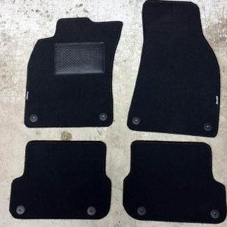 Audi A6 mk2 (c6 2004–2011)